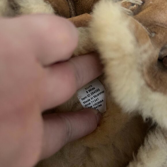 L.L. Bean Faux Fur Lined Men's/Unisex M9/W11 Moccasin Slippers - Picture 6 of 6